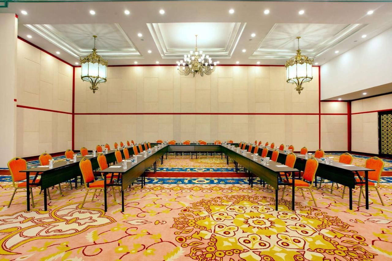 Hotel Alhambra & Convention, Bw Signature Collection 4*